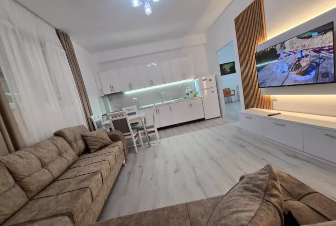 Shtepi me qera 2+1 ne Tirane - 400 Euro