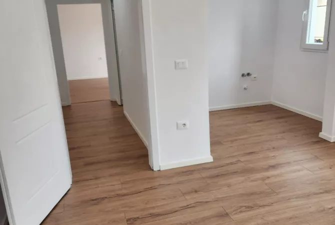 Shtepi ne shitje 1+1 ne Tirane - 95,000 Euro