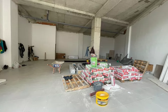 Ambient biznesi me qera 1+1 ne Tirane - 1,800 Euro