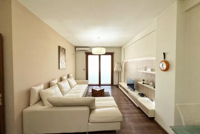 Shtepi ne shitje 2+1 ne Tirane - 132,000 Euro