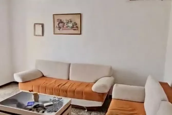 Shtepi ne shitje 1+1 ne Tirane - 122,000 Euro