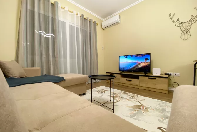 Shtepi me qera 1+1 ne Tirane - 950 Euro