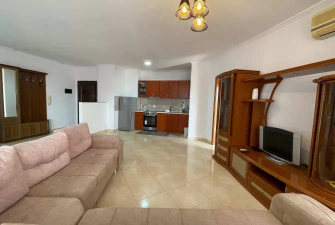Casa in affitto 2+1 a Tirana - 650 Euro