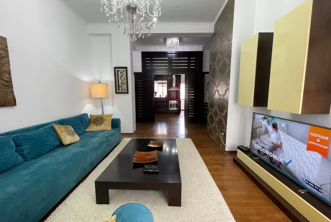 Casa in affitto 2+1 a Tirana - 1,000 Euro