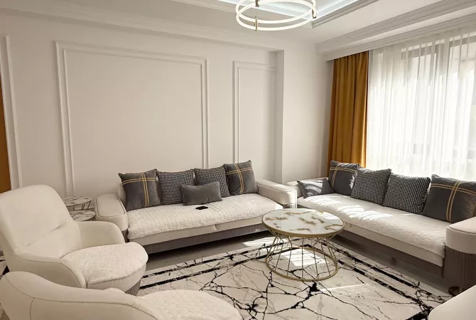 Shtepi me qera Apartament ne Tirane, 2+1, Mobilimi E mobiluar, Pagesa 650  Euro.