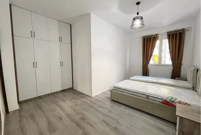 Shtepi me qera Apartament ne Tirane, 2+1, Mobilimi E mobiluar, Pagesa 550  Euro.