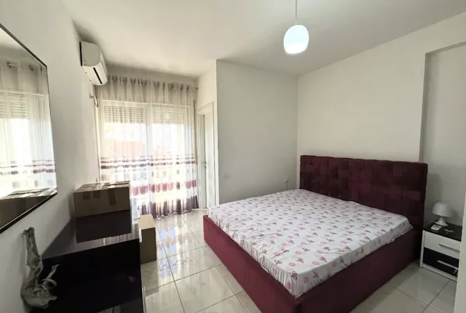 Shtepi me qera Apartament ne Tirane, 2+1, Mobilimi E mobiluar, Pagesa 100,000  Leke.