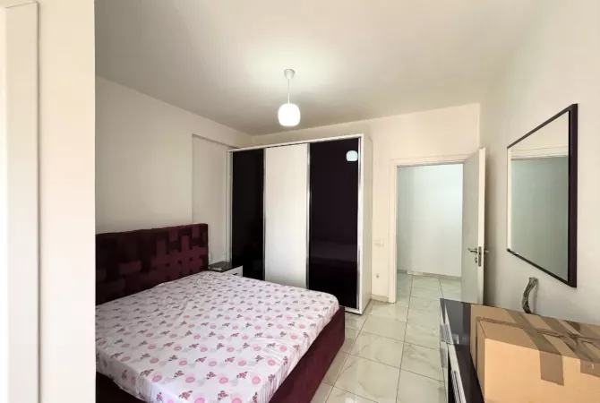 Shtepi me qera Apartament ne Tirane, 2+1, Mobilimi E mobiluar, Pagesa 100,000  Leke.
