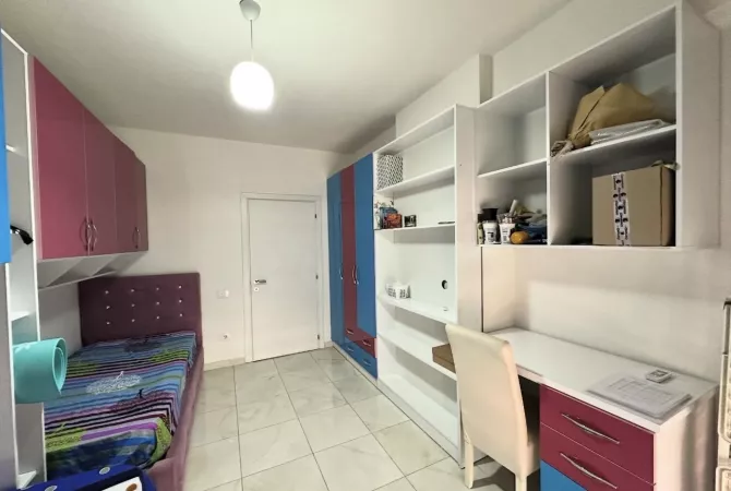 Shtepi me qera Apartament ne Tirane, 2+1, Mobilimi E mobiluar, Pagesa 100,000  Leke.