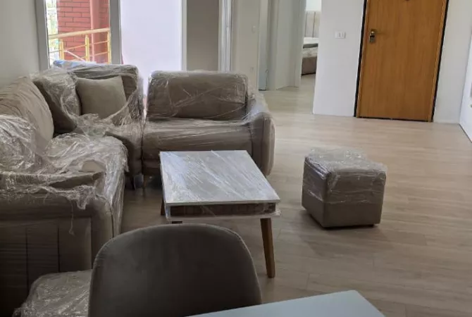 Shtepi me qera 1+1 ne Tirane - 600 Euro