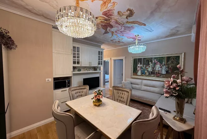 Shtepi me qera 2+1 ne Tirane - 1,000 Euro