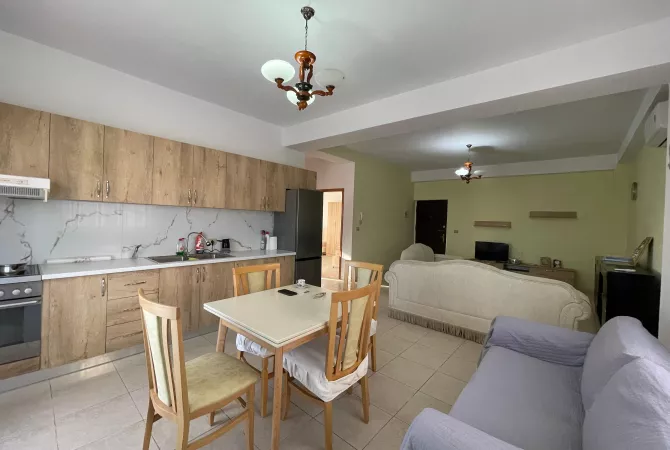 Shtepi me qera Apartament ne Tirane, 2+1, Mobilimi E mobiluar, Pagesa 550  Euro.