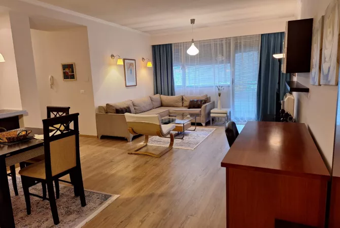 Shtepi me qera 2+1 ne Tirane - 900 Euro