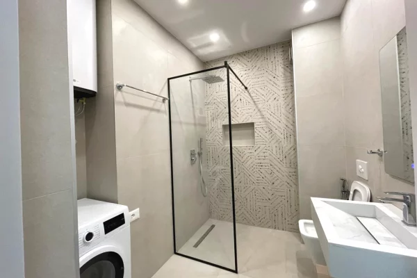 Shtepi me qera Apartament ne Tirane, 2+1, Mobilimi E mobiluar, Pagesa 800  Euro.