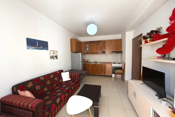 Shtepi ne shitje 1+1 ne Tirane - 9,800,000 Leke