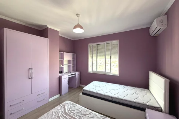 Shtepi me qera Apartament ne Tirane, 2+1, Mobilimi E mobiluar, Pagesa 70,000  Leke.