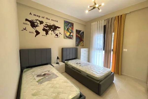 Shtepi me qera Apartament ne Tirane, 2+1, Mobilimi E mobiluar, Pagesa 1,000  Euro.