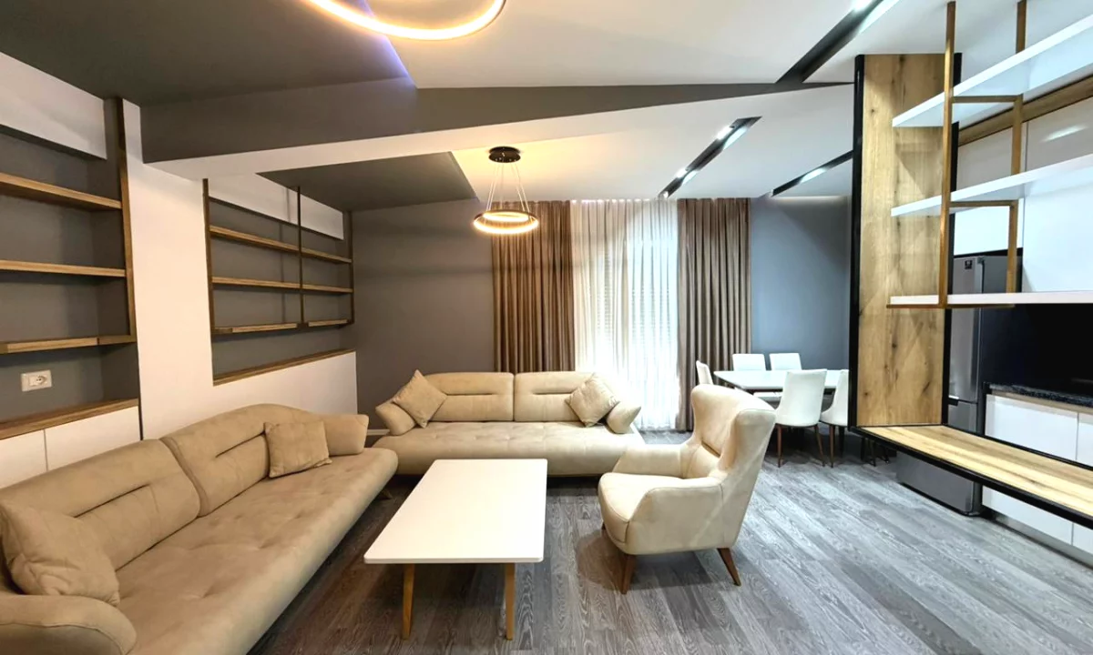 Shtepi me qera Apartament ne Tirane, 3+1, Mobilimi E mobiluar, Pagesa 1,400  Euro.