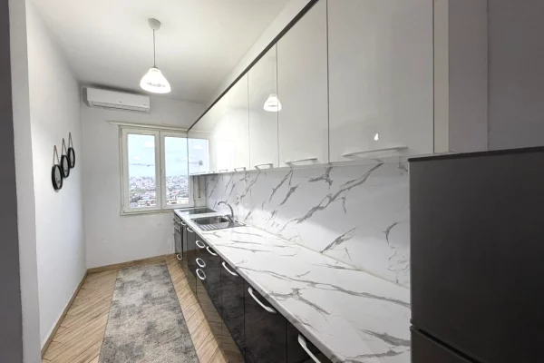 Shtepi me qera 1+1 ne Tirane - 500 Euro