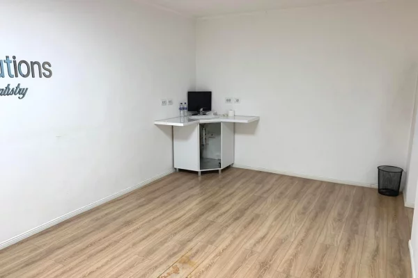 Ambient biznesi me qera 3+1 ne Tirane - 70,000 Leke