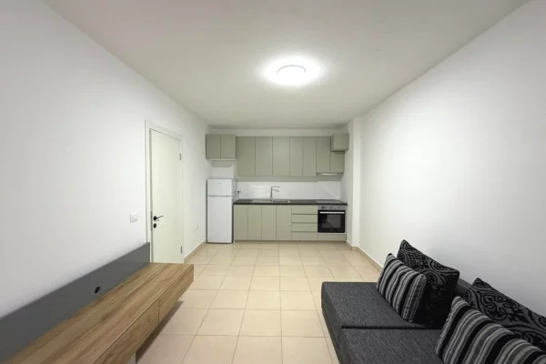 Shtepi me qera Apartament ne Tirane, 1+1, Mobilimi E mobiluar, Pagesa 40,000  Leke.
