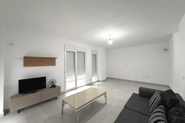 Shtepi me qera Apartament ne Tirane, 2+1, Mobilimi E mobiluar, Pagesa 50,000  Leke.