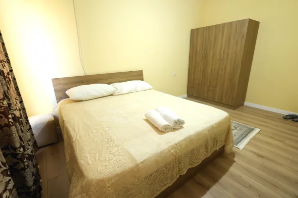 Shtepi me qera Apartament ne Tirane, 1+1, Mobilimi E mobiluar, Pagesa 30,000  Leke.
