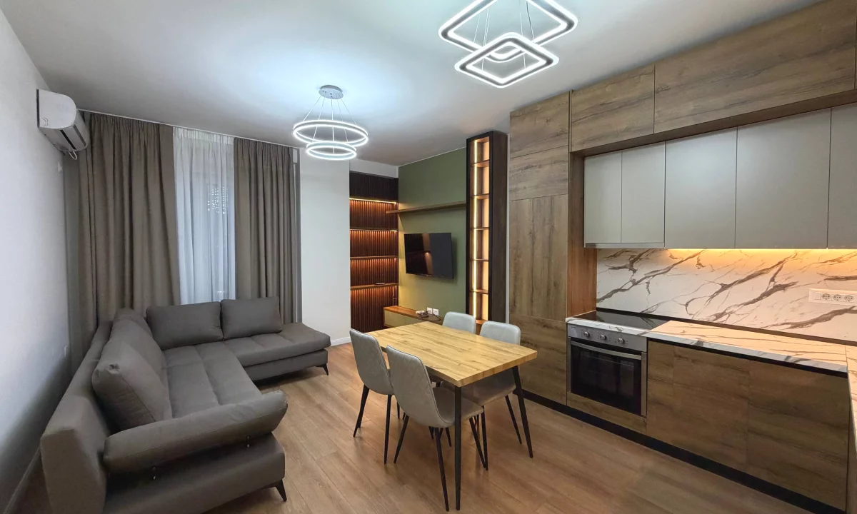 Shtepi me qera Apartament ne Tirane, 1+1, Mobilimi E mobiluar, Pagesa 750  Euro.