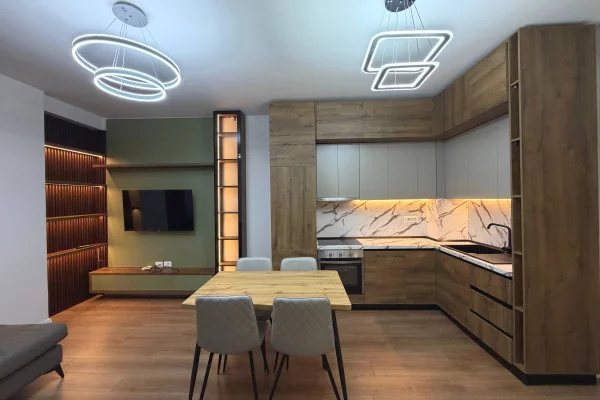 Shtepi me qera Apartament ne Tirane, 1+1, Mobilimi E mobiluar, Pagesa 750  Euro.