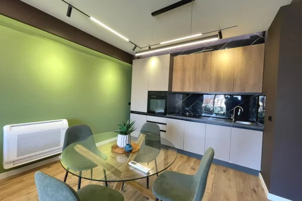 Shtepi me qera Apartament ne Tirane, 2+1, Mobilimi E mobiluar, Pagesa 1,500  Euro.