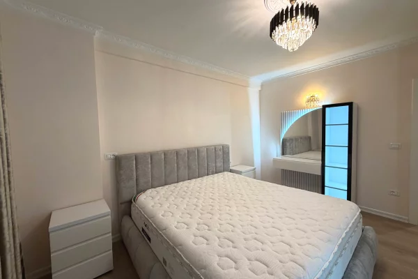 Shtepi me qera Apartament ne Tirane, 2+1, Mobilimi E mobiluar, Pagesa 110,000  Leke.