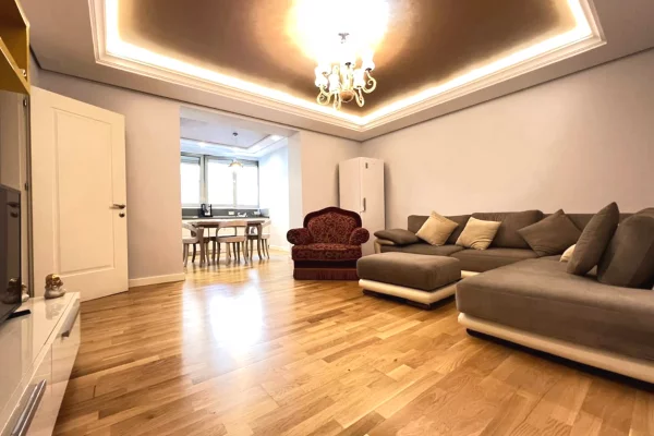 Apartament 2+1 per qira tek Rruga e Kavajes. 