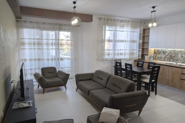 Apartament 2+1+ Parking per qira tek River Residence ne Astir.