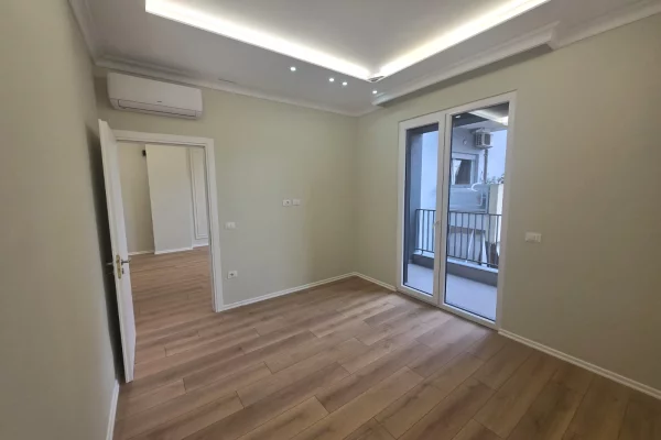 Apartment for rent in Tirana 1+1, Emty
