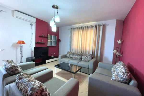 Shtepi ne shitje 2+1 ne Tirane - 164,000 Euro