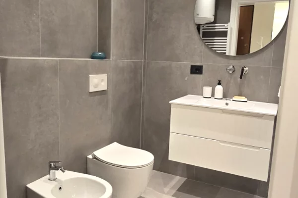 Appartamento in affitto a Tirana 1+1, Arredato