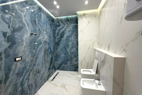 Apartment for rent in Tirana 2+1, Emty