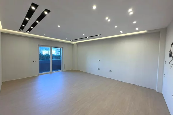 Apartment for rent in Tirana 2+1, Emty