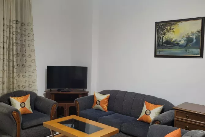 Shtepi me qera Garsoniere ne Tirane - 30,000 Leke