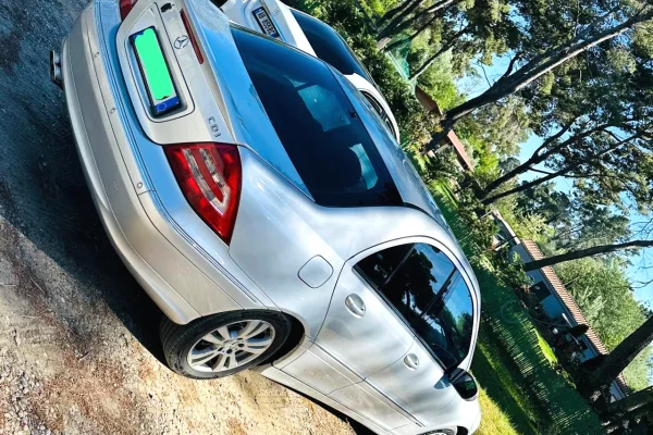 Makina ne shitje ne Tirane - 5,500 Euro