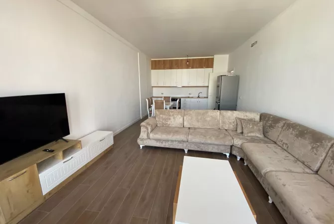 Shtepi me qera 2+1 ne Tirane - 600 Euro