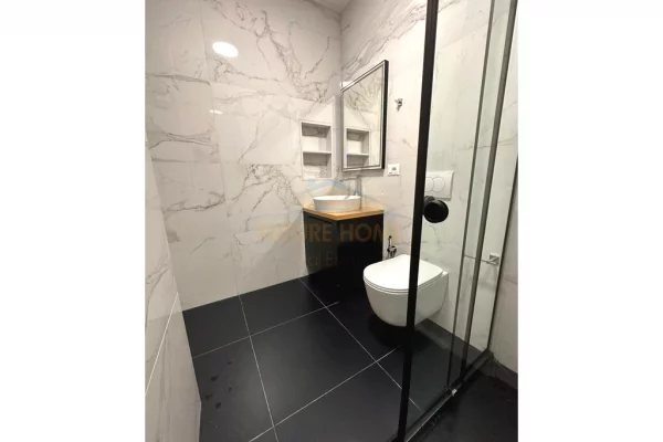 Shtepi me qera Apartament ne Tirane, 3+1, Mobilimi E mobiluar, Pagesa 1,100  Euro.