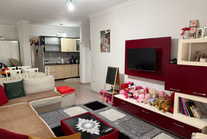 Shtepi me qera 1+1 ne Tirane - 400 Euro