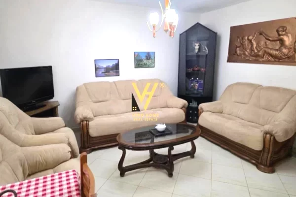 Shtepi me qera 2+1 ne Tirane - 500 Euro