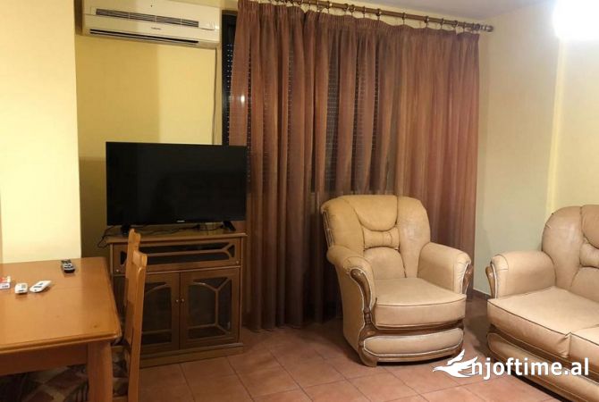 Shtepi me qera 1+1 ne Tirane - 550 Euro