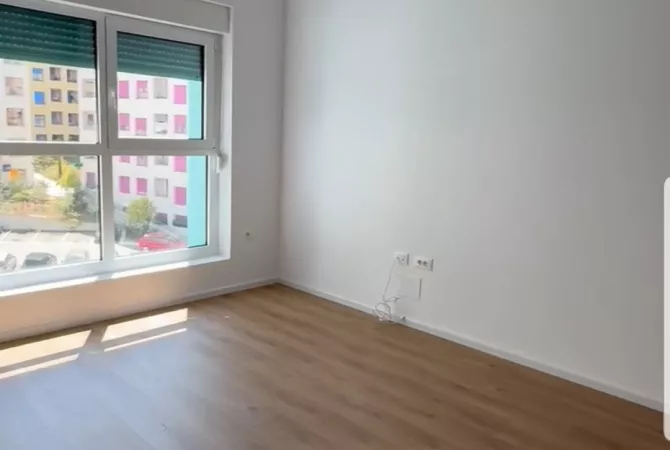 Shtepi me qera Apartament ne Tirane, 1+1, Mobilimi Bosh, pa mobiluar, Pagesa 350  Euro.