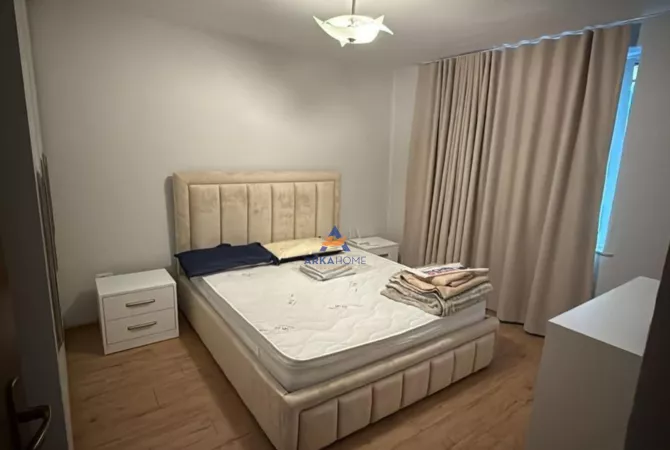 Shtepi me qera 1+1 ne Tirane - 700 Euro