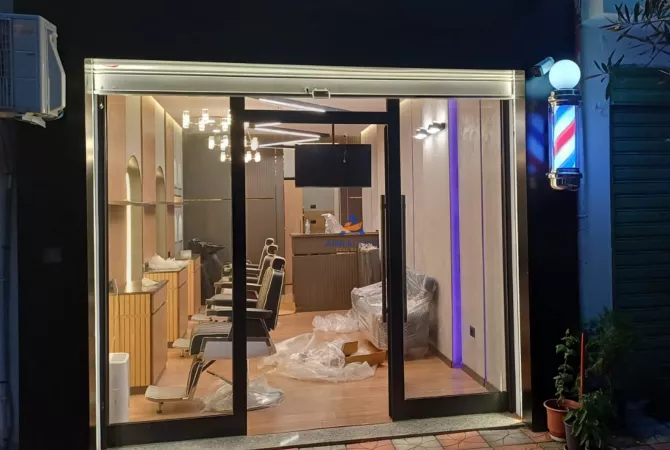 Ambient biznesi me qera 3+1 ne Tirane - 950 Euro