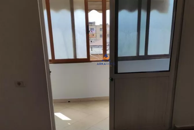 Shtepi ne shitje 2+1 ne Tirane - 100,000 Euro