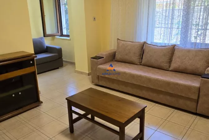 Shtepi ne shitje 2+1 ne Tirane - 195,000 Euro